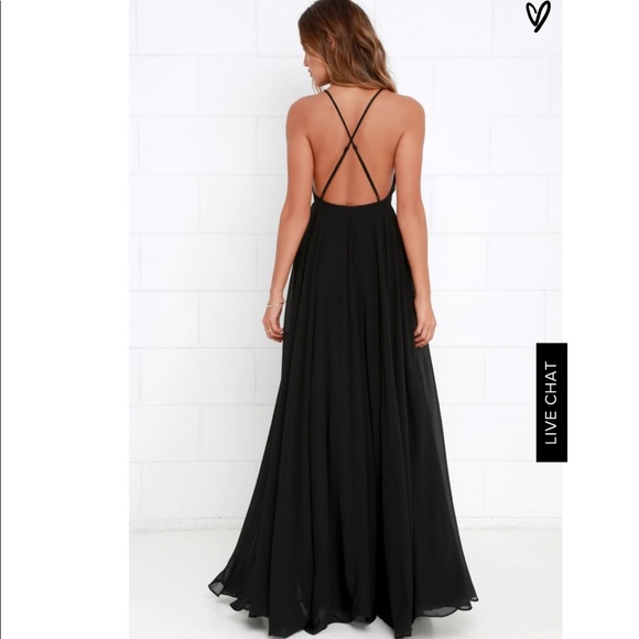 Lulus Dresses & Skirts - NWT Lulus crisscross maxi evening dress